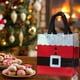 thumbnail image 5 of Bolsa de regalo navideña | Bolsa reutilizable de tela no tejida | Diseño con estampado festivo | 23 x 21 cm | Envase para dulces y pequeños regalos, 5 of 5