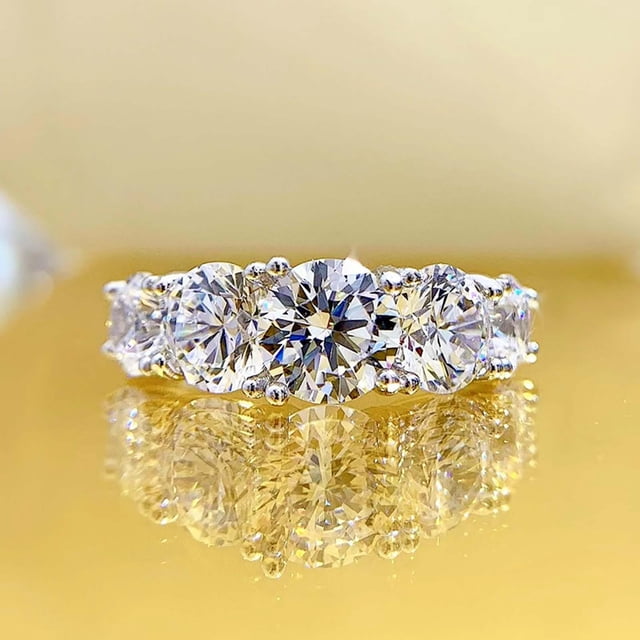 Anillo de compromiso de circón para mujer Salvador