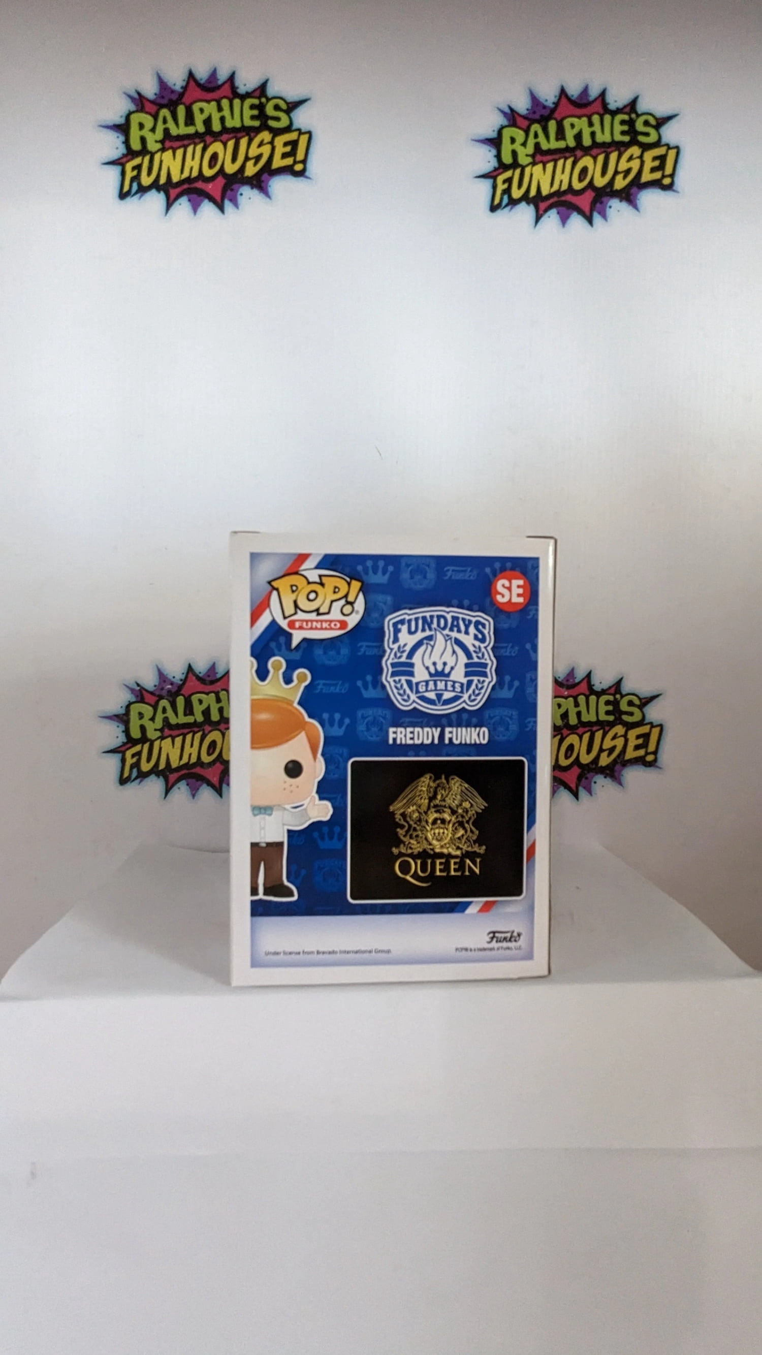 Funko POP! Fundays Freddy Funko as Freddie Mercury SE LE 2000 [Metallic] Exclusive