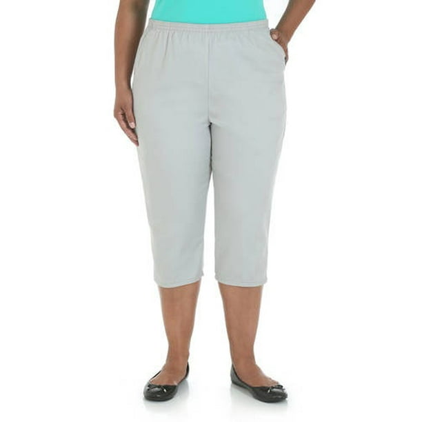 Chic Women's PlusSize Comfort Collection ElasticWaist Capri Pants