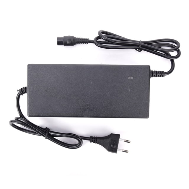 Cargador De Scooter, Cargador De Scooter Eléctrico, 60V 12ah Cargador De Bicicleta Eléctrica Para El Cargador Al Aire Libre Scooter Scooter DC67.2V 2A EU
