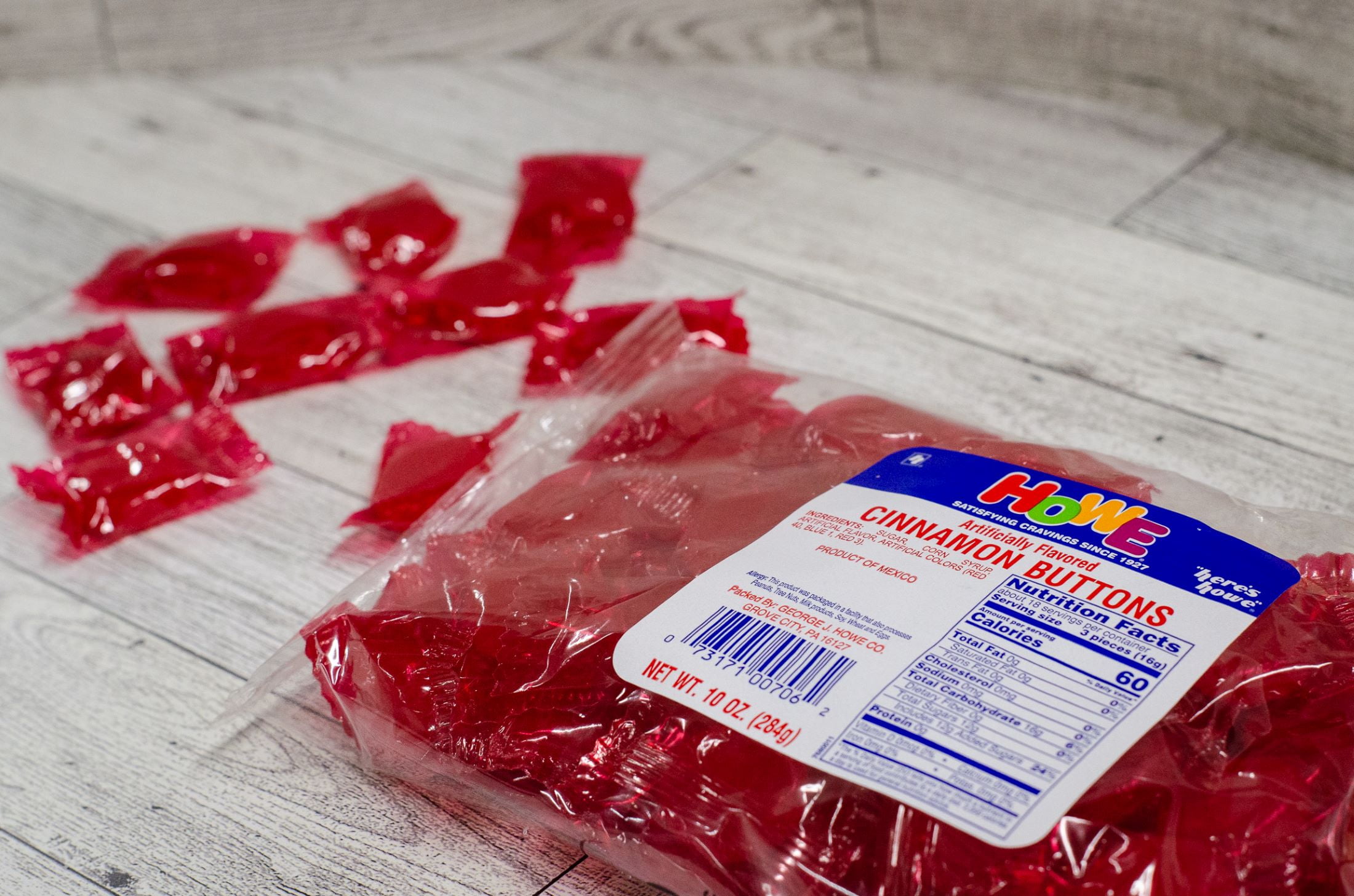 Howe Cinnamon Buttons Hard Candy, 10 oz, Bag