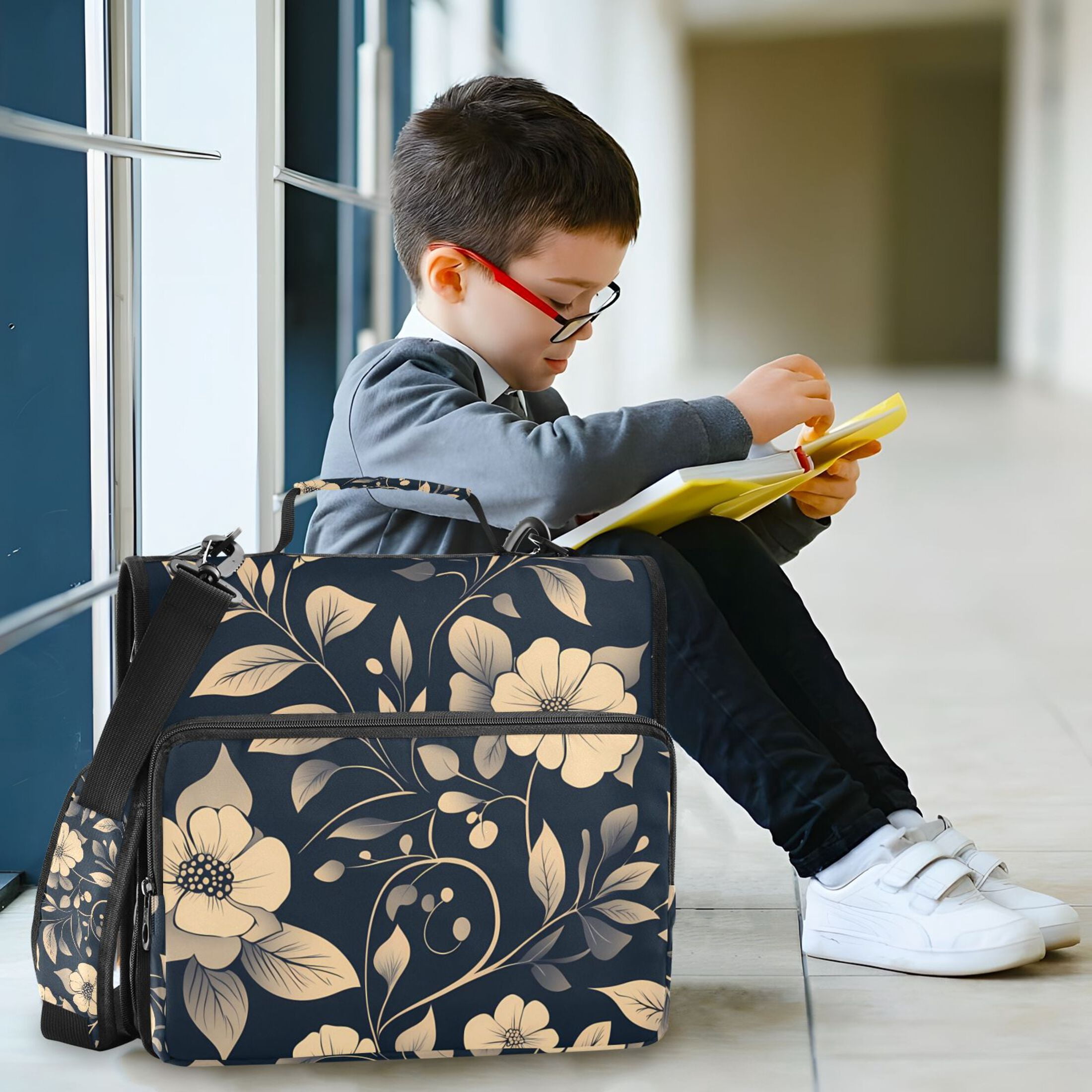 3 Ring Zipper Binder with Shoulder Strap Waterproof Trapper Keeper 2 Inch D-Ring 500 Sheets Capacity Flash Flower and Leaf