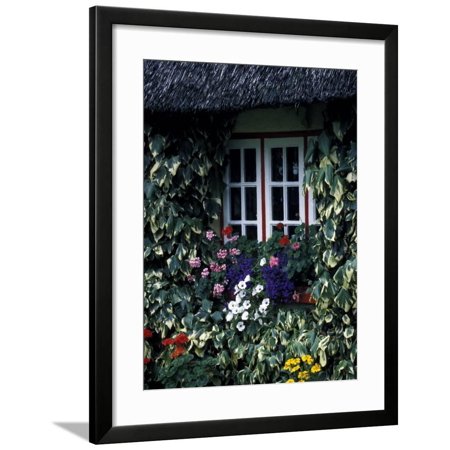 Thatched Cottage With White Window Adare Limerick Ireland