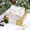 thumbnail image 2 of Papel de regalo navideño BIOBROWN, 43 x 1005 cm, color acebo dorado, 2 of 7