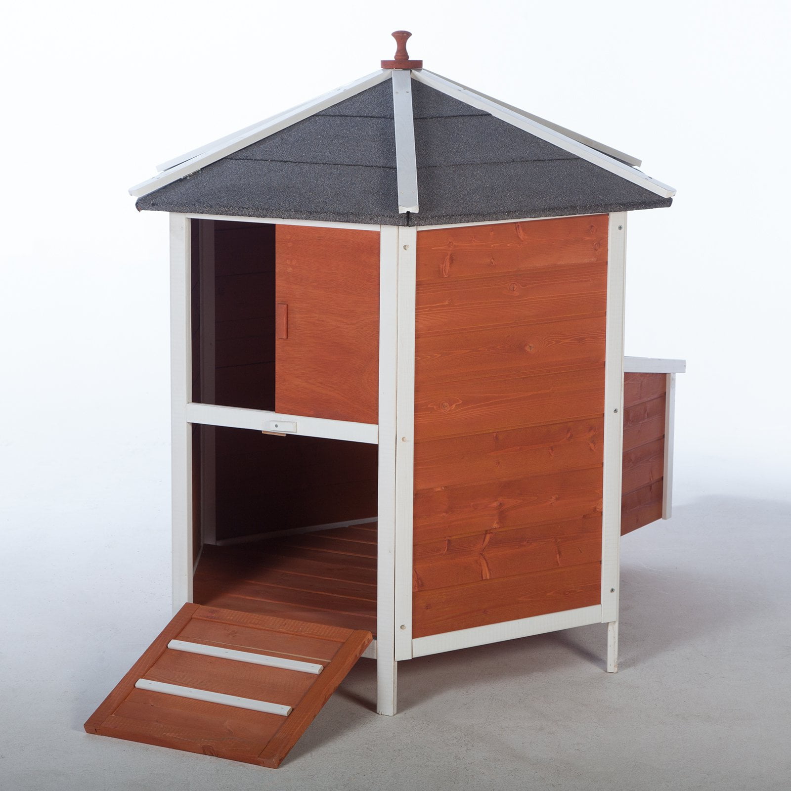 Boomer George Silo Chicken Coop