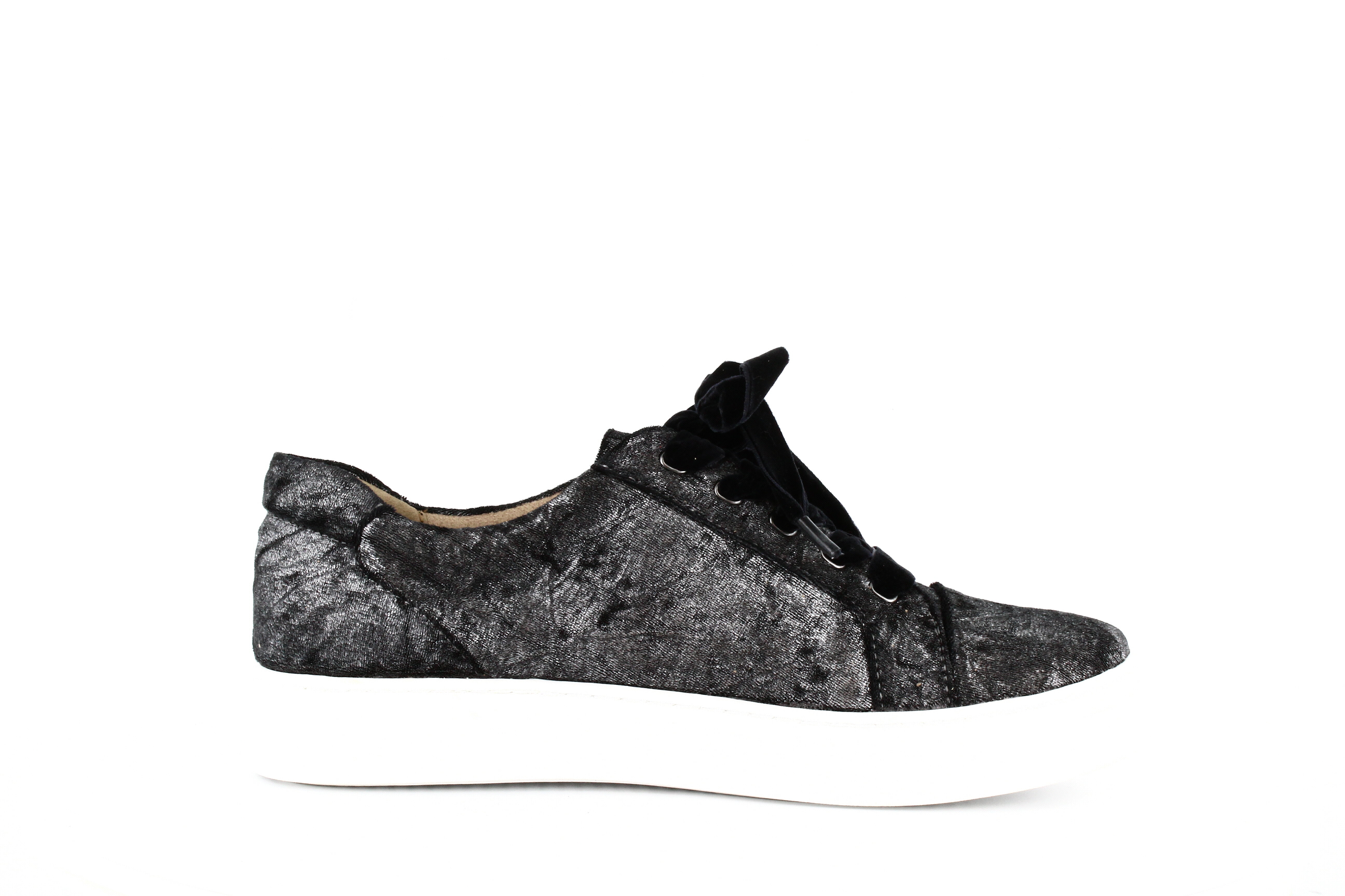naturalizer cairo sneaker