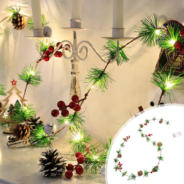 Guirlandes Lumineuses de Noël avec Cônes de Pin, Cloches, Aiguilles de Pin et Baies Rouges, Lumière Décorative Nécessite 3 Piles Aa Non Incluses
