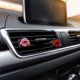 thumbnail image 3 of 4 piezas de decoración de ventilación de aire de coche, decoración interior de coche, lápiz labial de diamantes de imitación, clip ambientador de coche (rojo, rosa) JM, 3 of 5