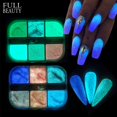 thumbnail image 2 of Brillo En La Oscuridad Reflectante Lentejuelas Para Uñas Holográfico Azúcar Luminoso Conjunto De Polvo De Neón Pigmento Decoración, 2 of 4