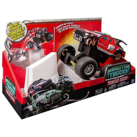 MONSTER TRUCKS JUMP