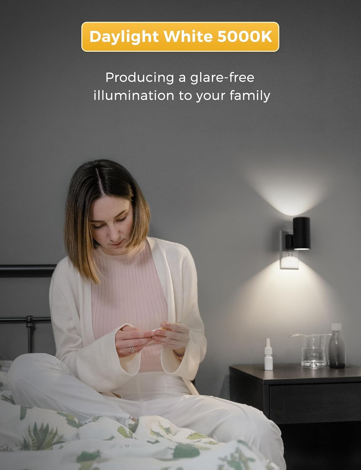 BIBEARBIBEAR Night Light, Bright Night Light, Night Lights Plug into Wall, 5000K Daylight White, Dimmable Nightlights with Light Sensor, Decorative Nightlight for Hallway Bathroom Kitchen, 4 Pack