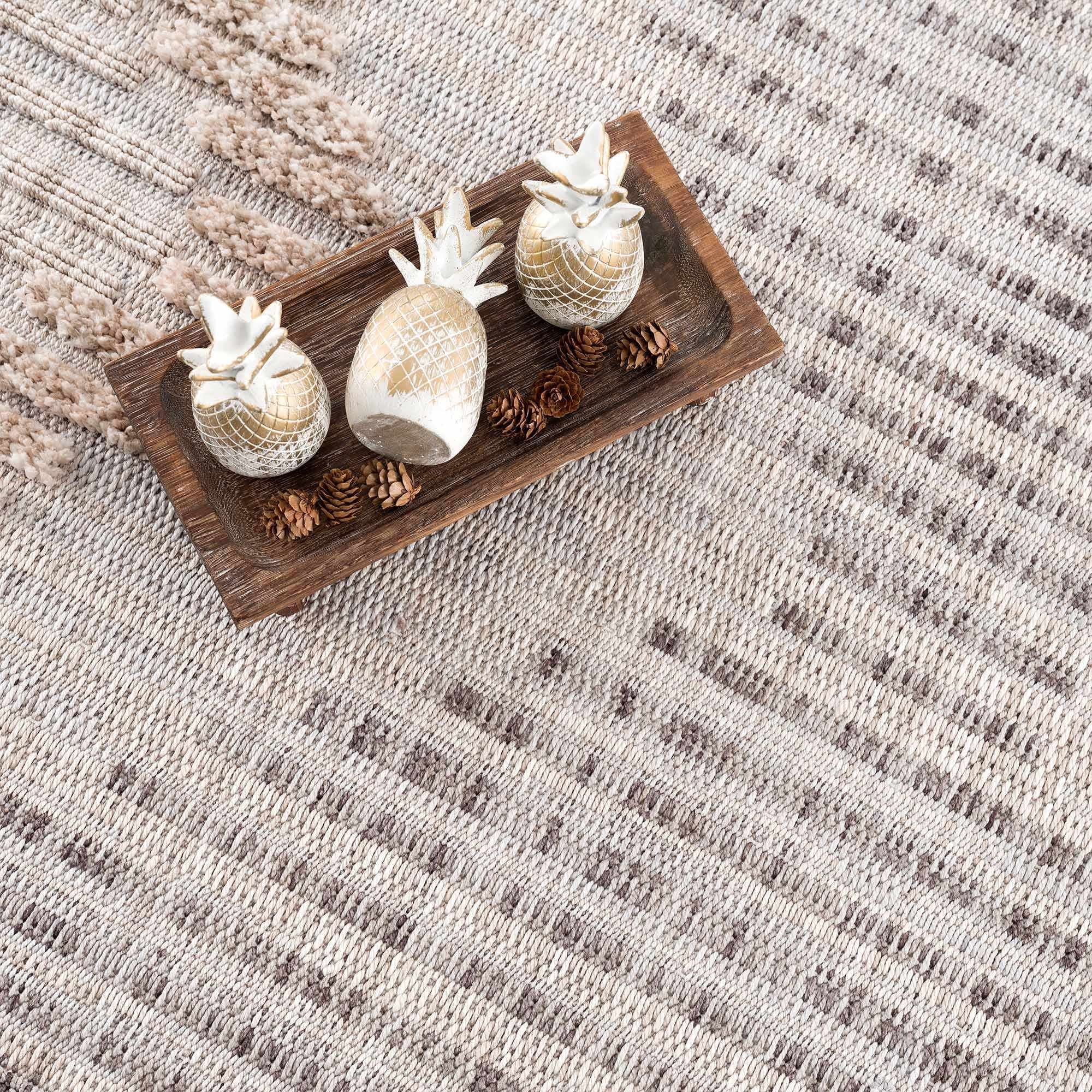 Hauteloom Maulawin Farmhouse Living Room Bedroom Southwestern Tribal Area Rug - Soft Shaggy High Low Carpet - High Pile - Bohemian, Boho - Gray, Brown, Beige, Cream - 5'3" x 7'