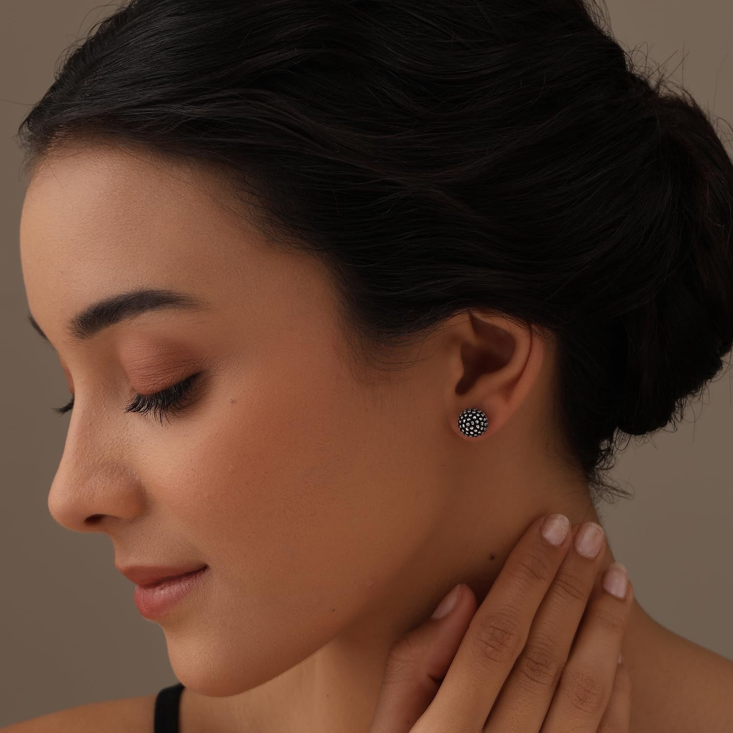 LeCalla 925 Sterling Silver Caviar Beaded Stud Earrings for Women and Teen 10MM