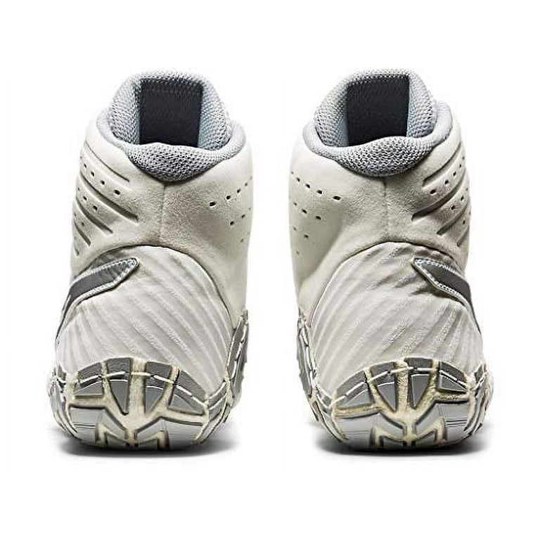 Aggressor 4 deals white