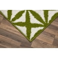 thumbnail image 2 of Mainstays Bright Eyed Suzy Polypropylene Grasshopper Green/White Indoor Area Rug, 7'6" x 9'6", 2 of 6