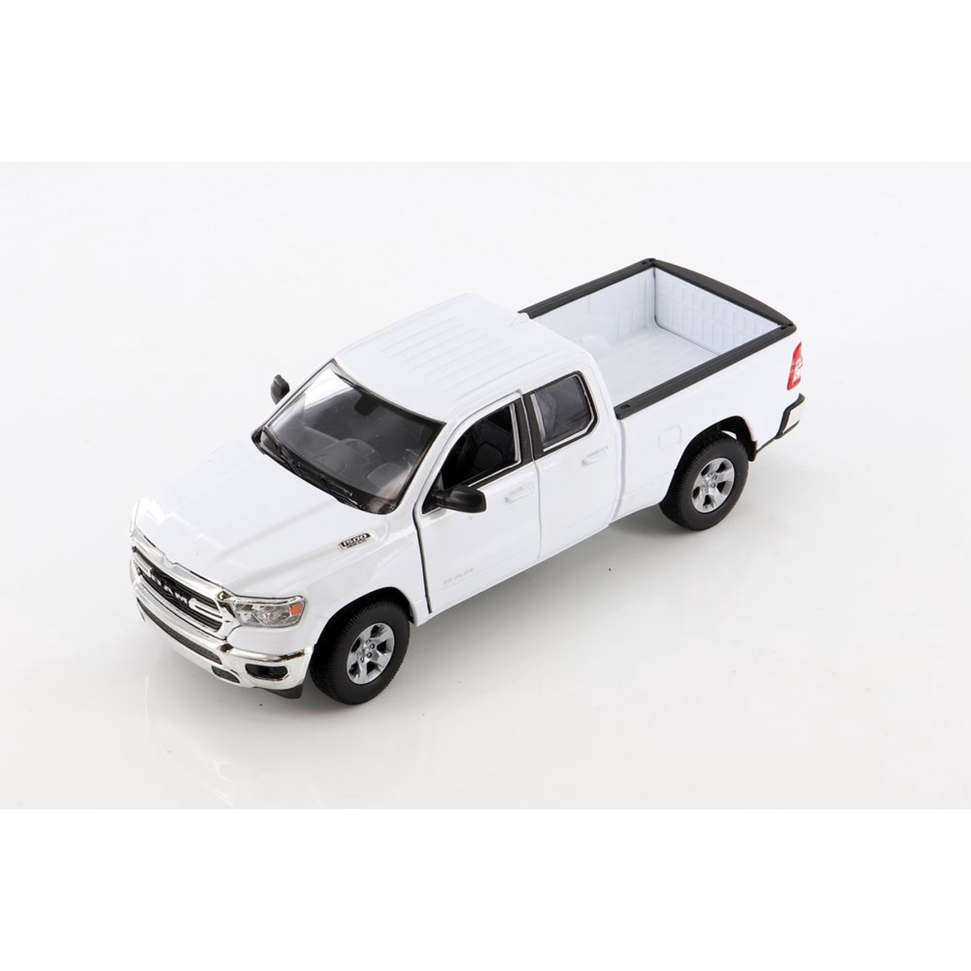 2019 Dodge Ram 1500 Pickup, White - Welly 24104/4D - 1/27 scale Diecast Model Toy Car