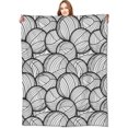 thumbnail image 1 of Manta de voleibol, manta minimalista con diseño de pelota en blanco y negro, regalo para niños, forro polar suave y ligero, para picnic, sofá, cama, habitación, viajes, decoración de arte lineal, 1 of 8