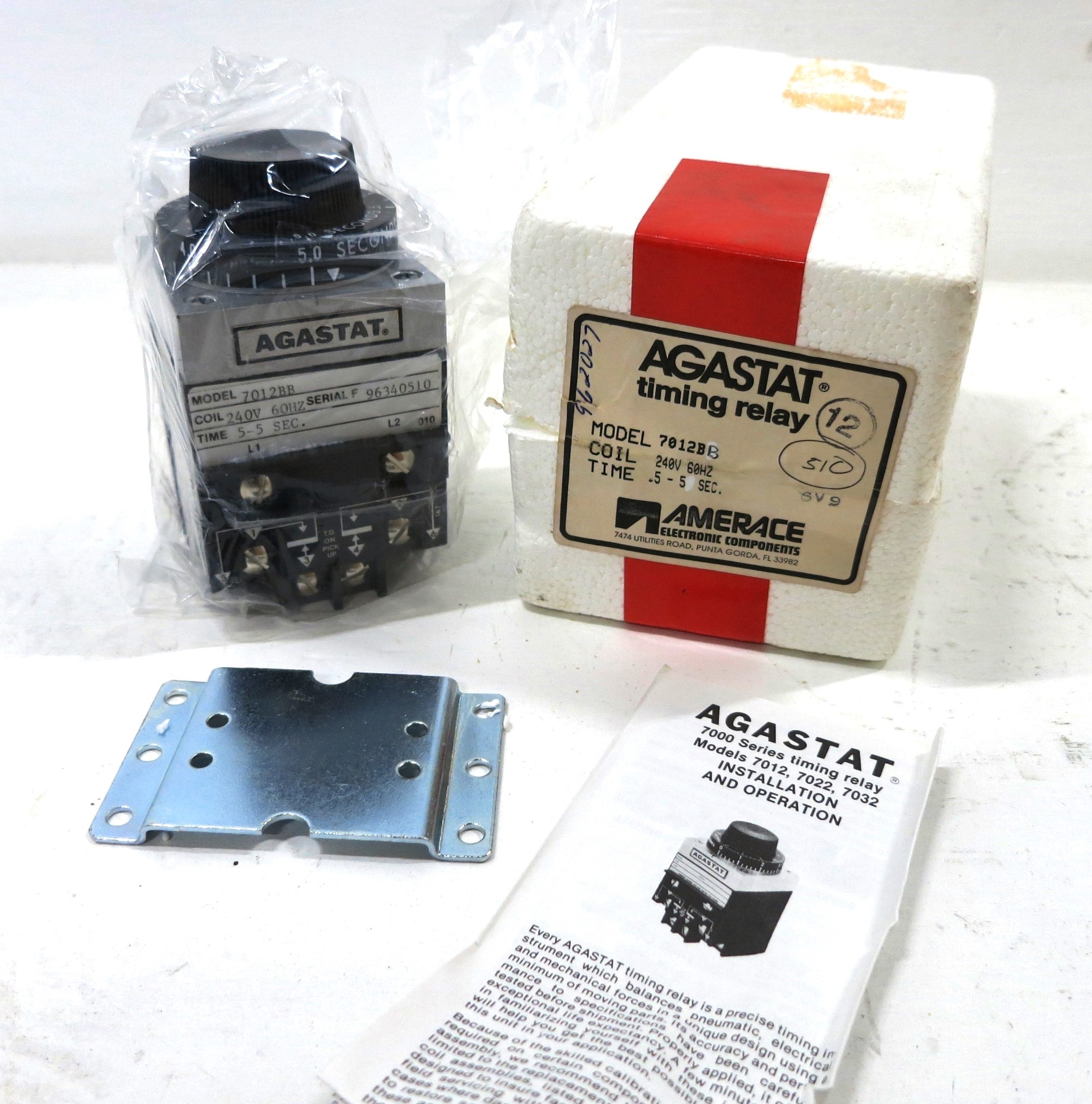 NEW Agastat 7012BB Timing Relay 240V Coil Time .55 Sec 7012BB NIB