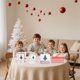 thumbnail image 4 of Decoraciones navideñas, adornos navideños, regalos navideños, vajilla con temática de árbol de Navidad, platos desechables, tenedores, toallas de papel, artículos para fiestas, vajilla de plástico., 4 of 6