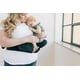 thumbnail image 5 of Tushbaby - Portabebé con asiento de cadera con certificación de seguridad - Ganador del premio Mom's Choice, visto en Shark Tank, portabebés ergonómico y extensores para recién nacidos y niños pequeño, 5 of 5