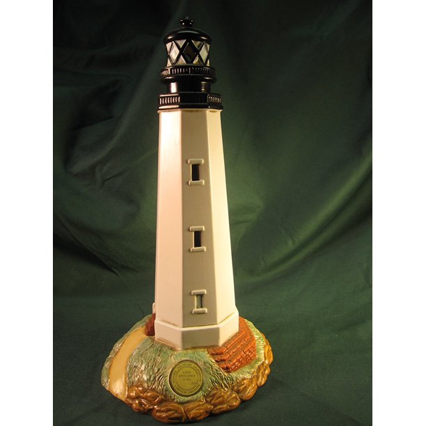 Geo Z Lefton Cape Henlopen Lighted Ceramic Lighthouse No. CWD08656