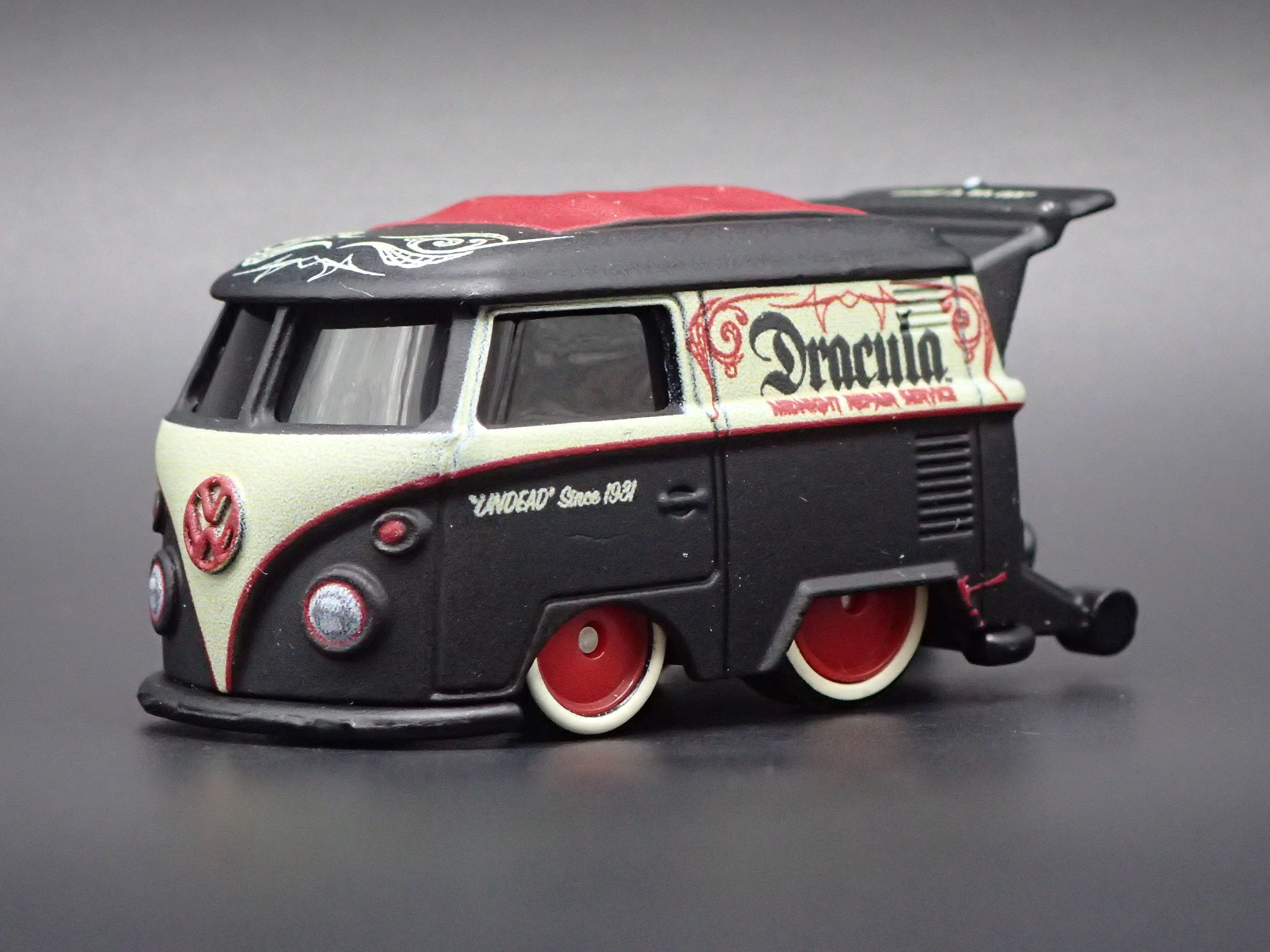 Customized Vw Drag Bus