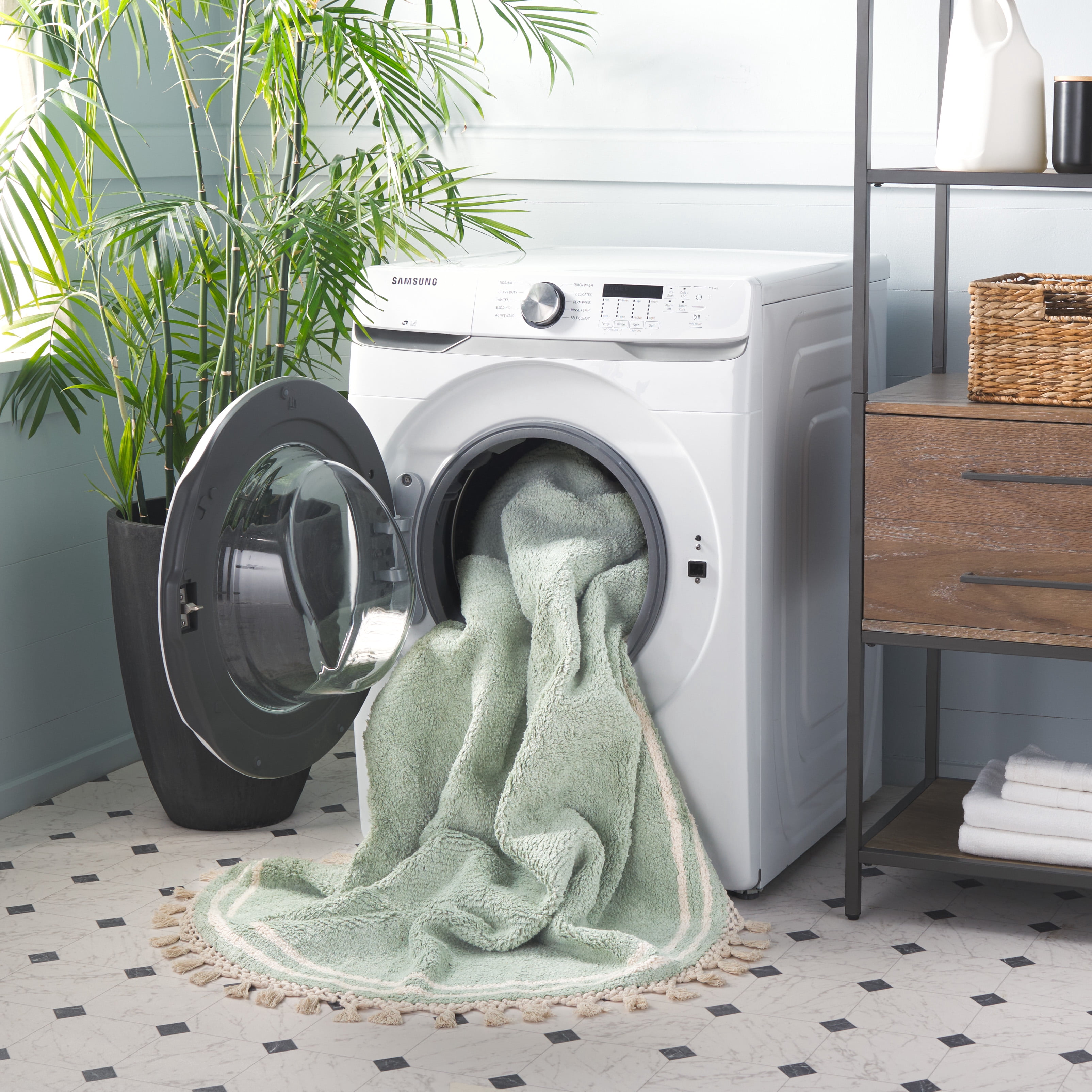 Safavieh Easy Care Hepburn Solid Cotton Machine Washable Area Rug, Teal/Ivory, 4' x 4' Round