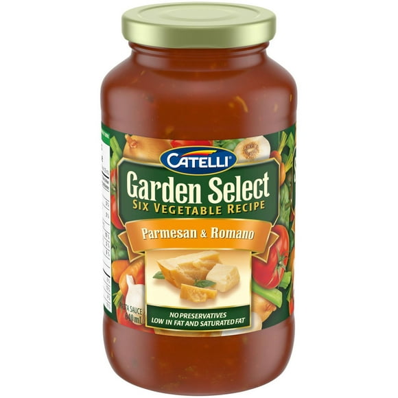 Catelli Garden Select Parmesan & Romano Pasta Sauce, 640mL
