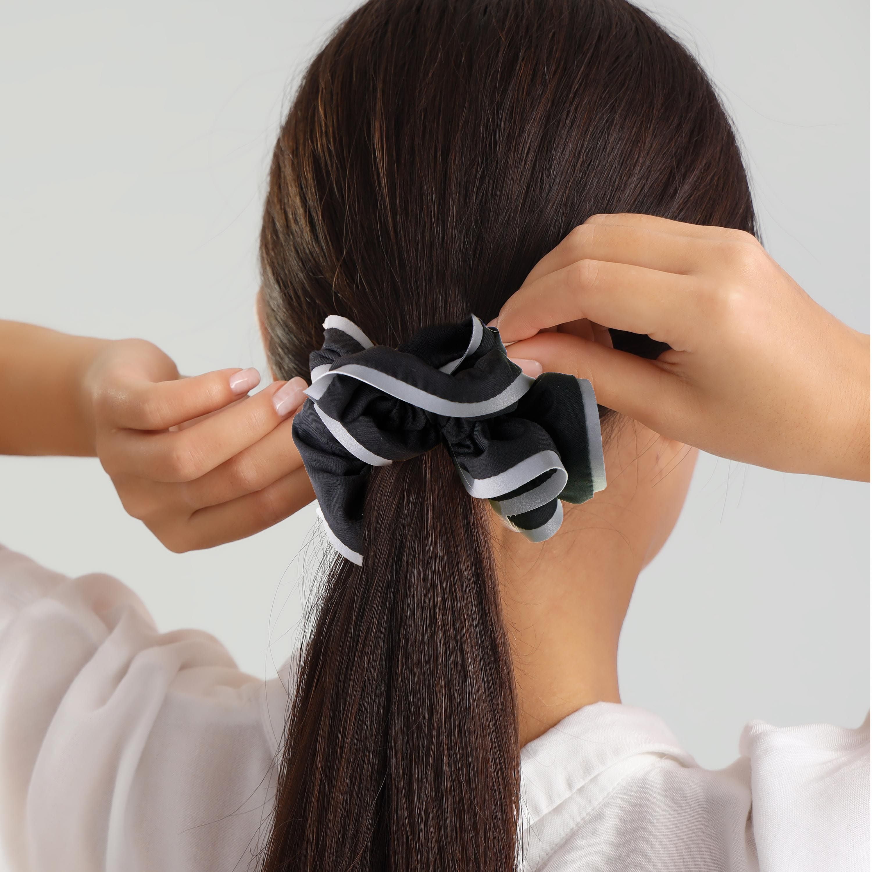 (2 pack) Reebok Reflective Hair Scrunchie for All Hair Types with Twister Design