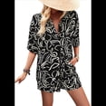 thumbnail image 4 of Traje Estampado Festivo con Bloques de Color, Negro, Talla L, 4 of 10