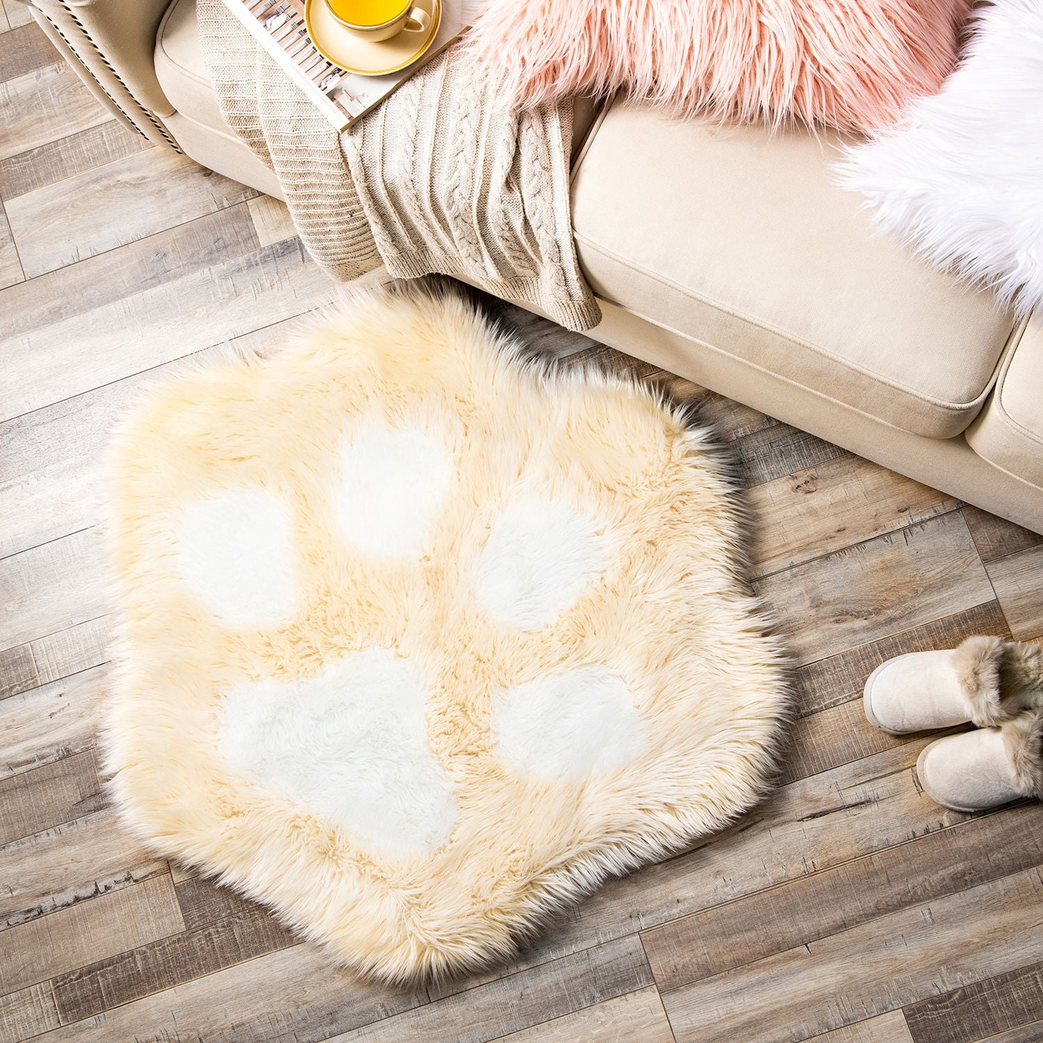 Phantoscope Ultra Soft Faux Sheepskin Fur Cat Paw Rug, Fluffy Non-Slip Area Rug, Orange Yellow with White, 2 x 3 ft