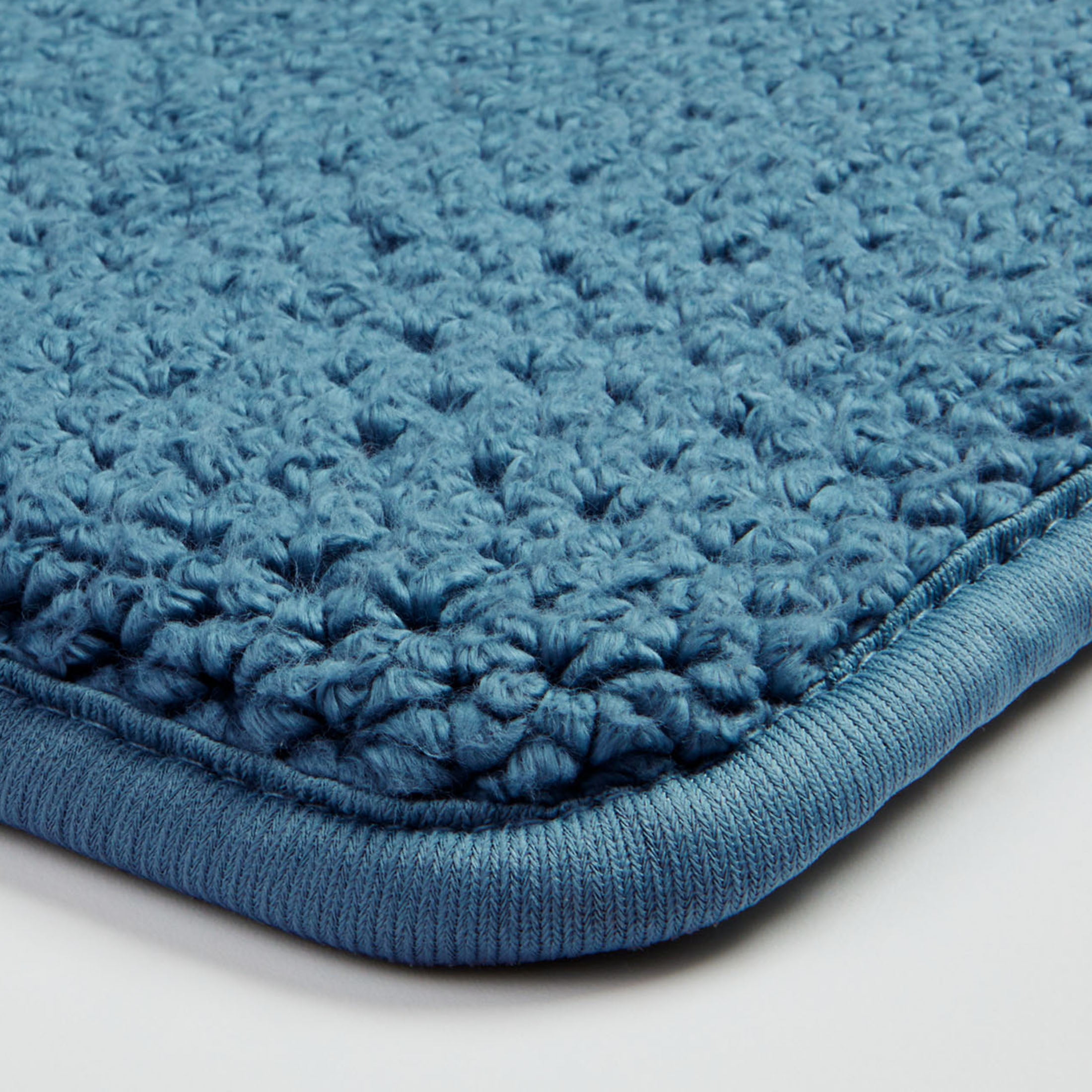 Better Homes & Gardens Signature Soft Cotton Memory Foam Bath Rug, Nimbus Blue, 20 in x 34 in