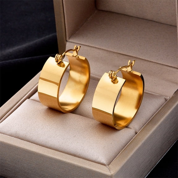 SPEKSEE 18K Gold Plated Hoop Earring Small Round Huggies Hoops For Women, Minimalist Cute Earrings for Women Gift