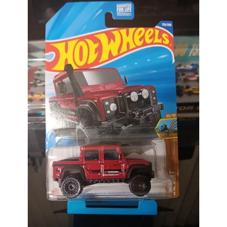 HOT WHEELS ‘15 LAND ROVER DEFENDER DOUBLE CAB HW DIRT 2025