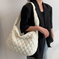 thumbnail image 1 of Bolso de mensajero acolchado ligero de embrague femenino de moda para mujer (beige), 1 of 8