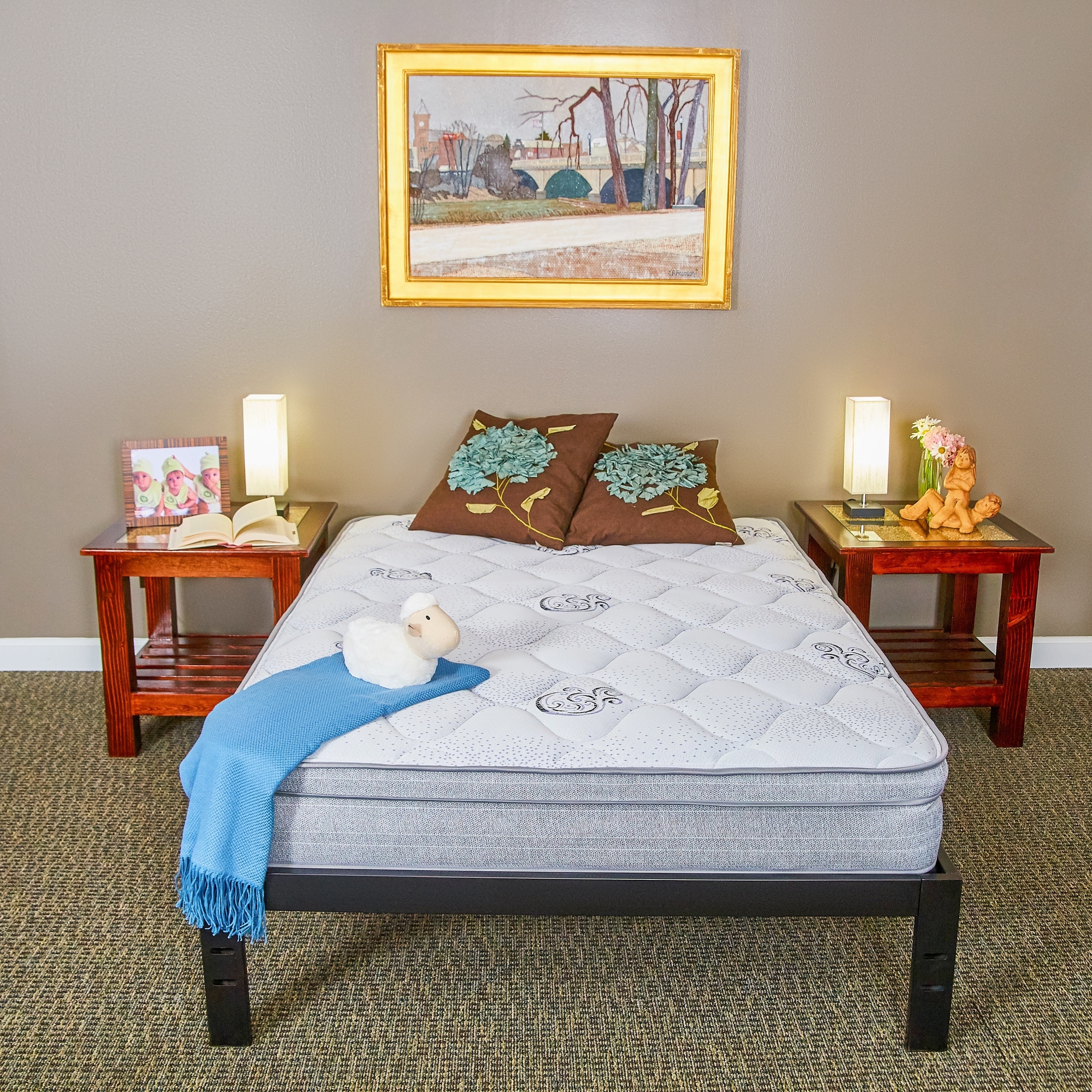 Wolf Mattress Wolf Pure and Simple 8inch Pillow Top Innerspring