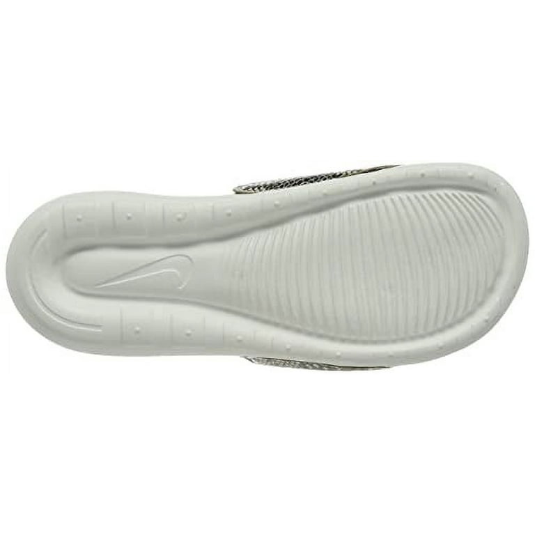 Nike top desert one