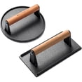 thumbnail image 2 of Grill Press Bellemain con mango de madera de hierro fundido de alta resistencia, 2 of 8