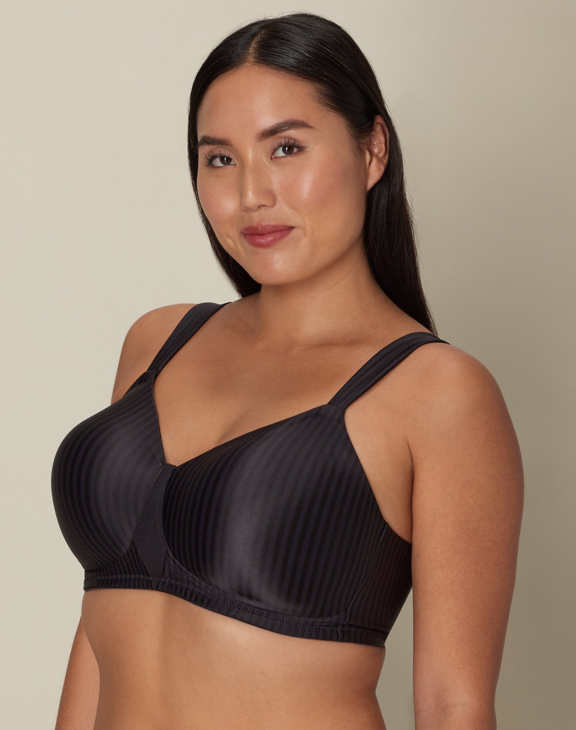 Playtex Secrets Wirefree Bra Perfectly Smooth Women's 4 Way Support 4707
