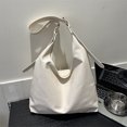 thumbnail image 2 of Bolso de hombro texturizado de gran capacidad y moda para mujer, nuevo bolso de mano texturizado de estilo occidental combinable para invierno 2025 para mujer, 2 of 5