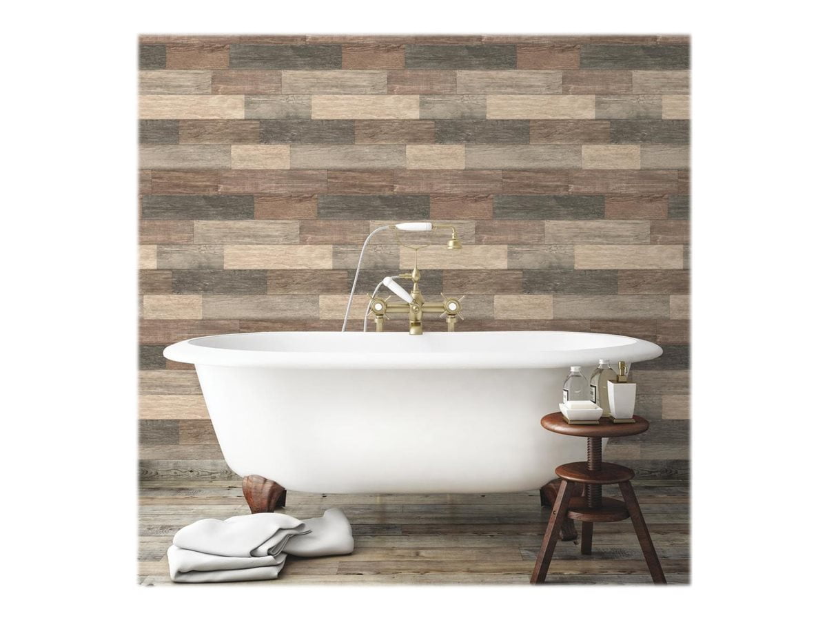 Dark Plank P&S Fond D'ecran Roll is 20.5" wide x 16.5 feet = 28.18 sq ft.