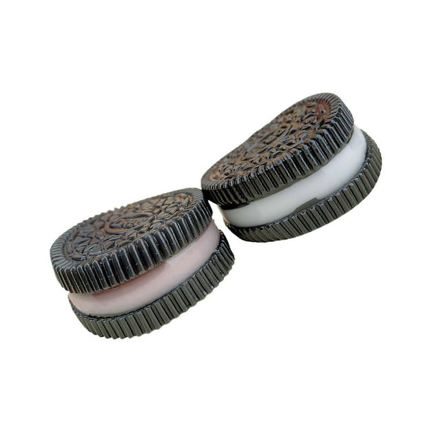 large oreo cookie squeeze toy mochi taba stress relief toy gift juguete aplastable en forma de galleta tipo Oreo, doble tapa negra con relieve y relleno visible en crema rosa y blanca, toma frontal primer plano sobre fondo blanco, TPR, 2.44 x 2.44 x 1.37 in, marca hujinliang; suele usarse también como fidget de escritorio.