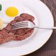 thumbnail image 3 of Tenedor de acero inoxidable de 20,5 cm para ensalada de carne y bistec, apto para lavavajillas sin daños, 8 piezas - Color sólido, 3 of 5