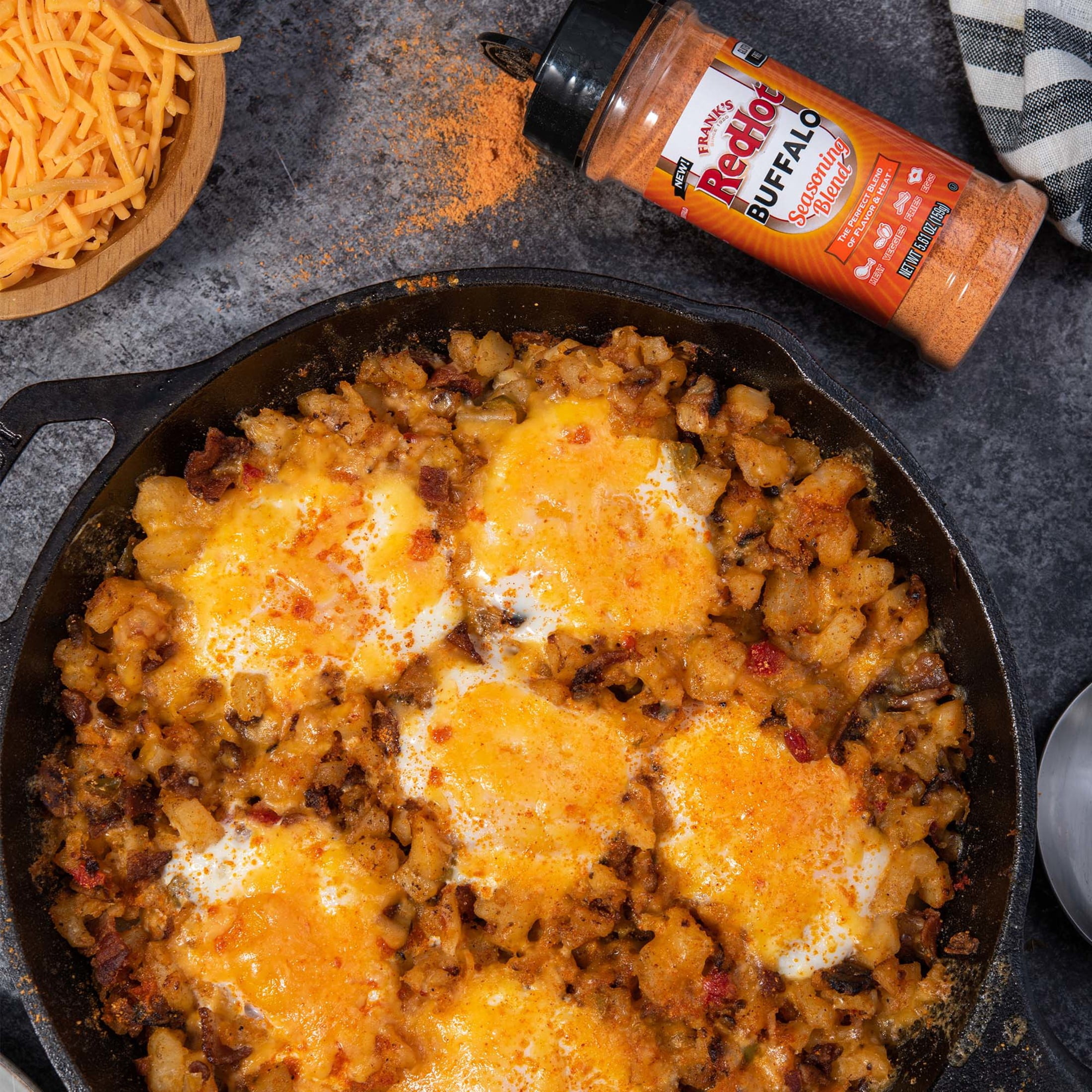 Frank's RedHot Buffalo Seasoning Blend, 5.61 oz Versatile