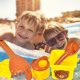 thumbnail image 5 of Juego de 5 uds de juguetes para arena de playa, formas de cubo de arena, rastrillo de pala, regadera, juguetes de playa al aire libre de verano, 5 of 10
