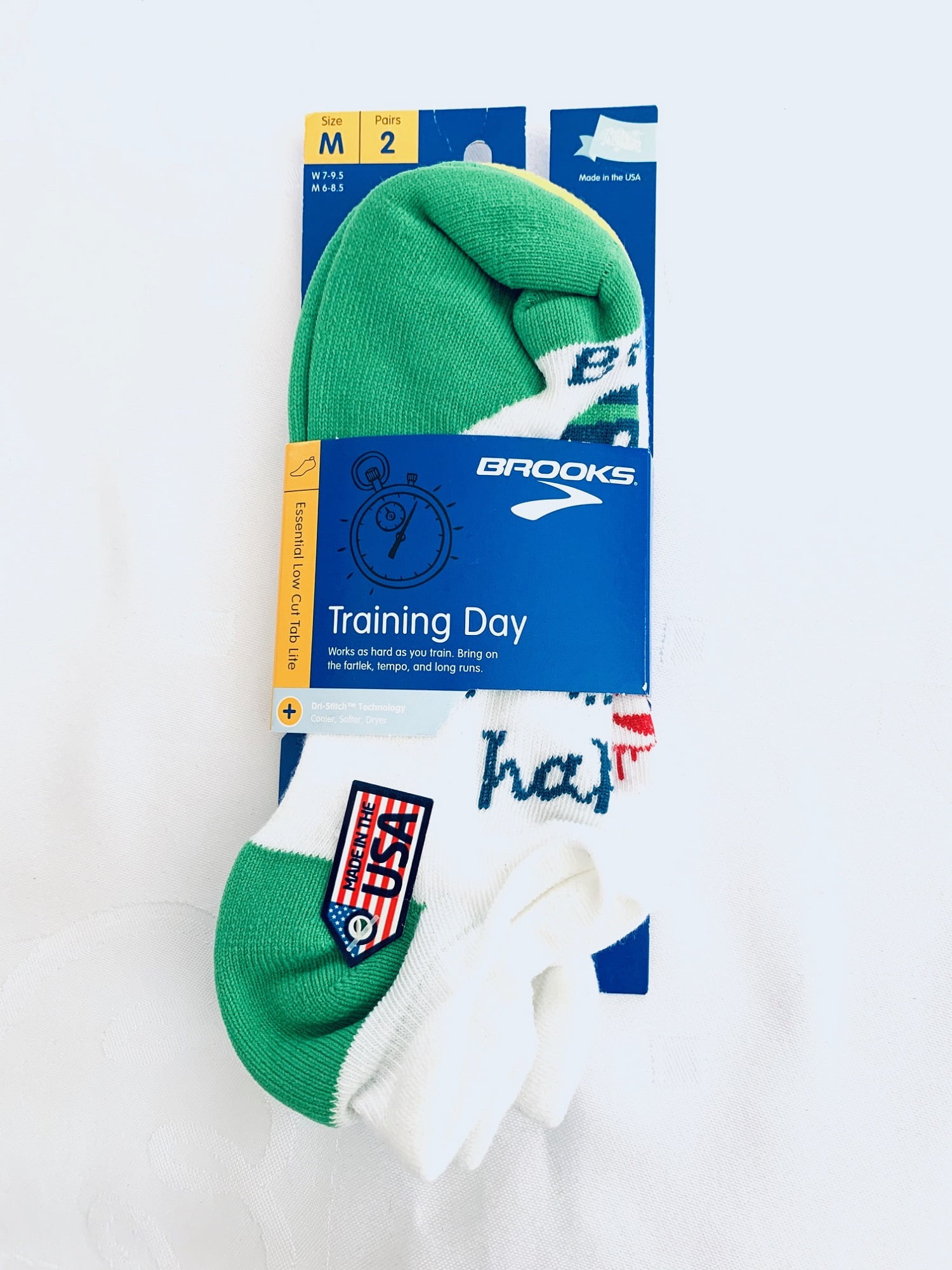 brooks womens socks