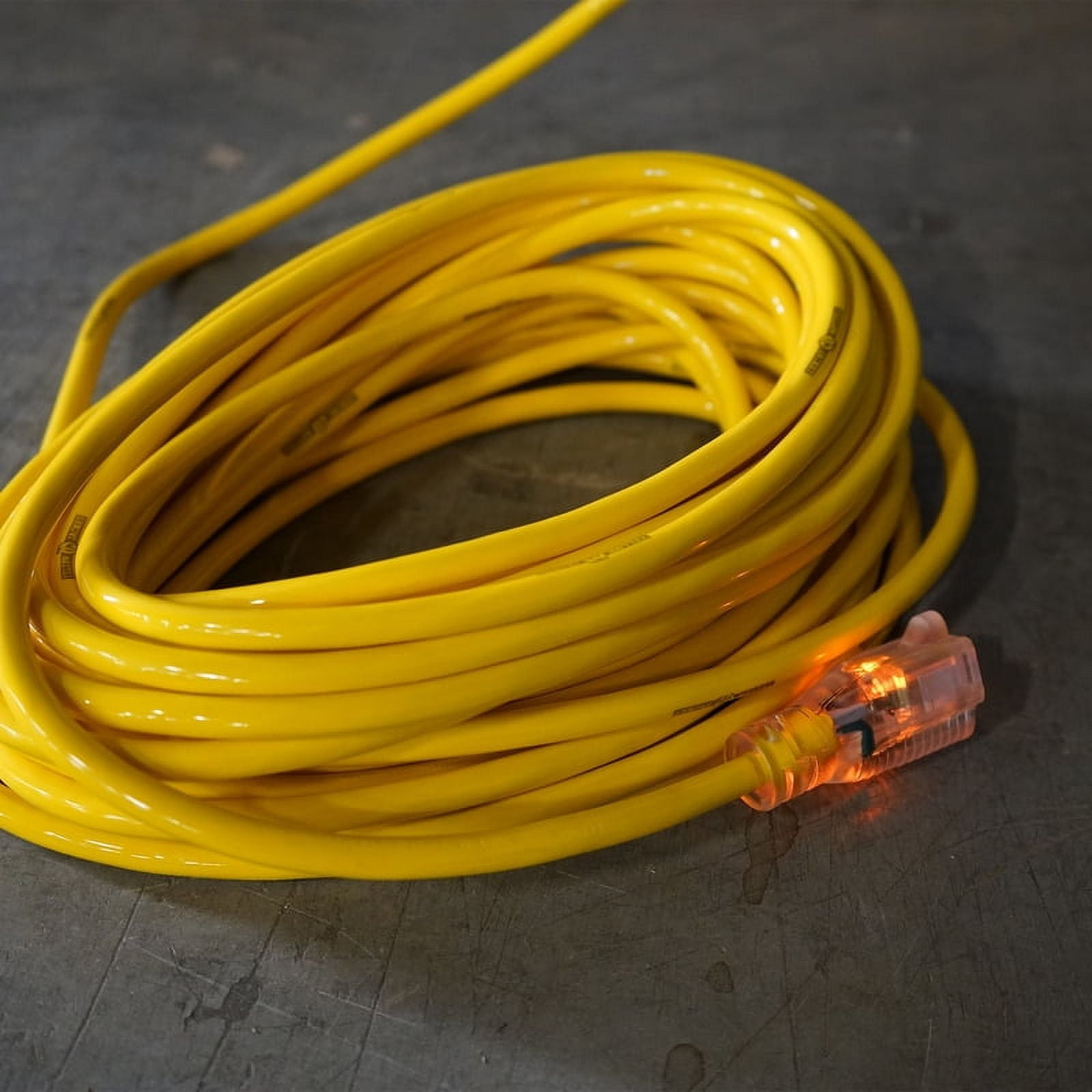 Yellow Jacket 2884 12/3 Heavy-Duty 15-Amp Extension Cord