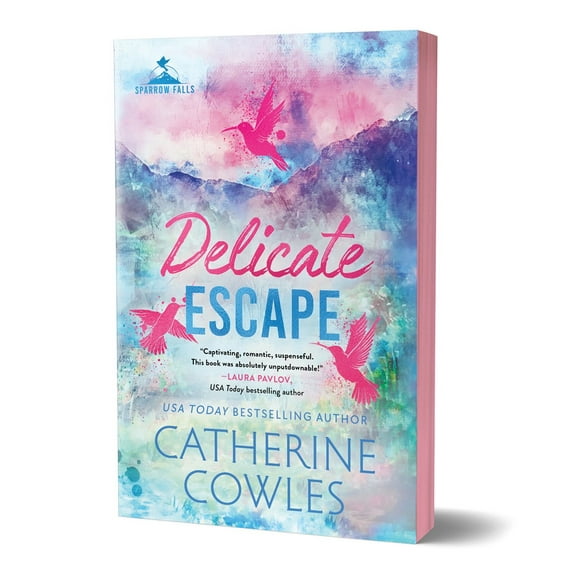Delicate Escape (Deluxe Edition) (Special edition) (Paperback)