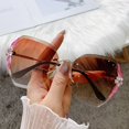thumbnail image 1 of Gafas de sol sin montura de diseñador de marca de lujo 2023 para mujer, gafas de sol con lentes degradadas Vintage a la moda para hombre, gafas de sol para mujer Uv400 Tan Jianjun  unisex, 1 of 2